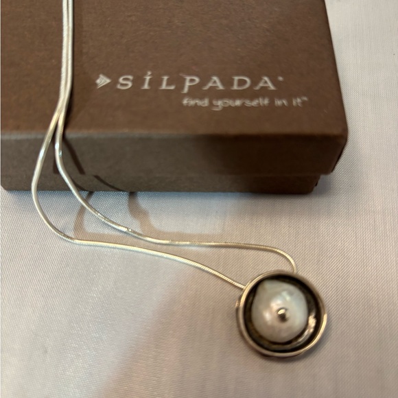 Silpada button pearl pendant - Picture 1 of 5